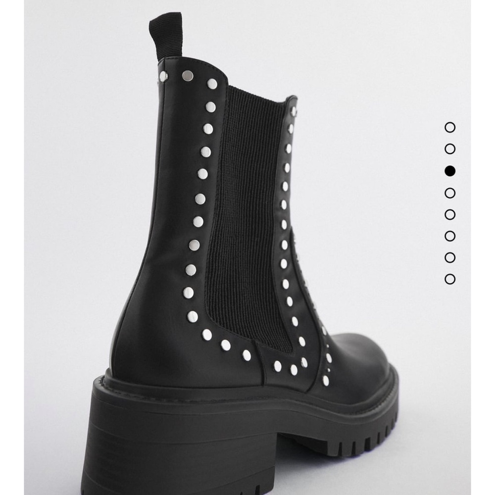 Zara trended low heel studed ankle boots - Picture 4 of 8